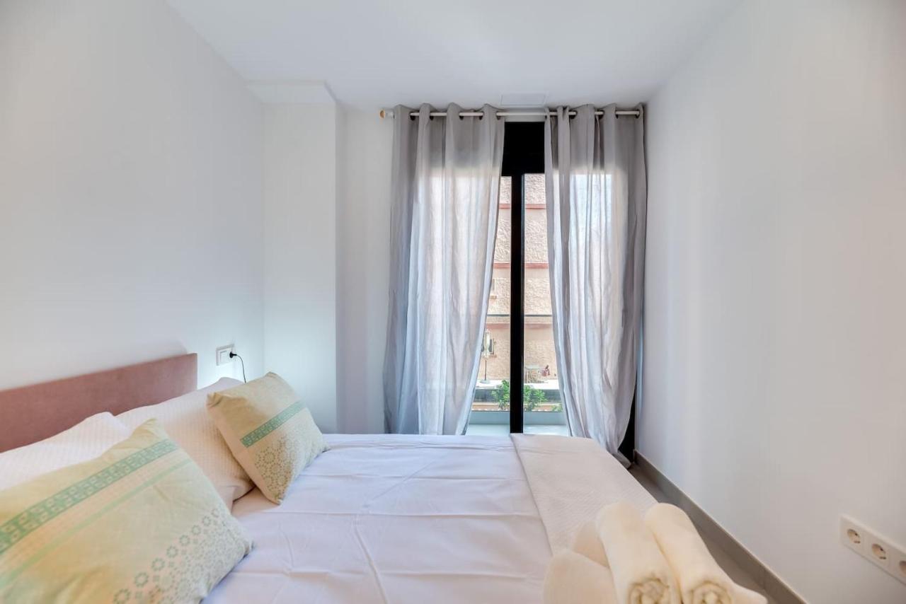 Lxr Navegante 2Hab Next To Sea Apartment Fuengirola Bagian luar foto